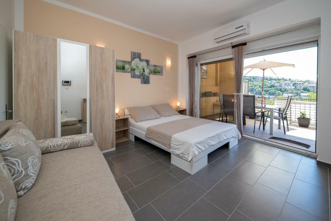 Apartment Zorica Crikvenica Exterior foto